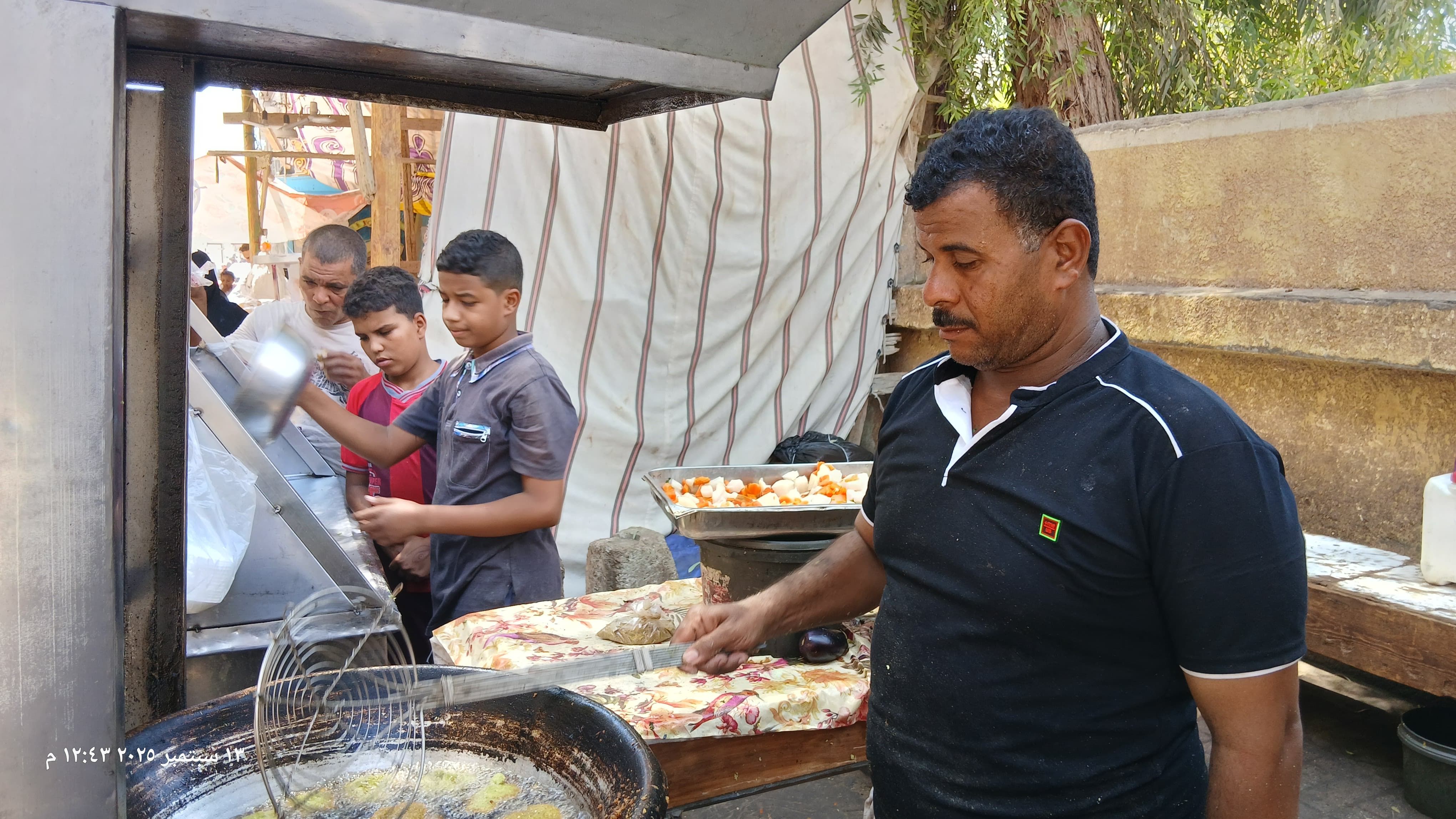 أشهر مكان لبيع الطعمية