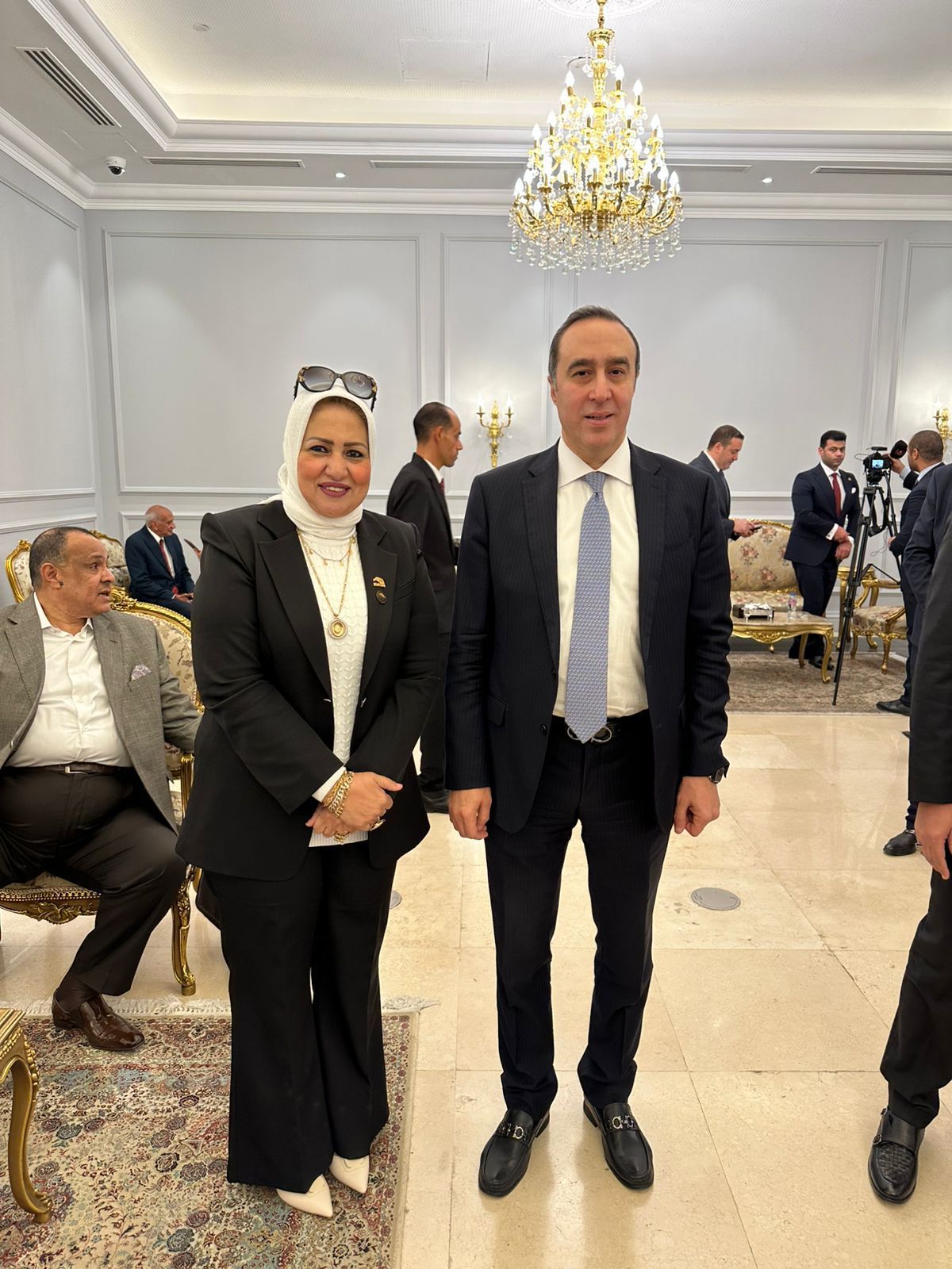 de4c8766-990f-4090-8684-2180efb1bc70