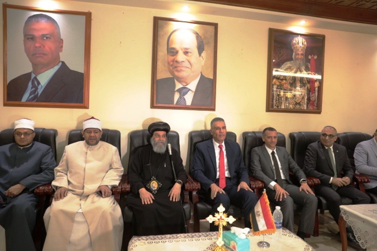 زيارة الكنائس