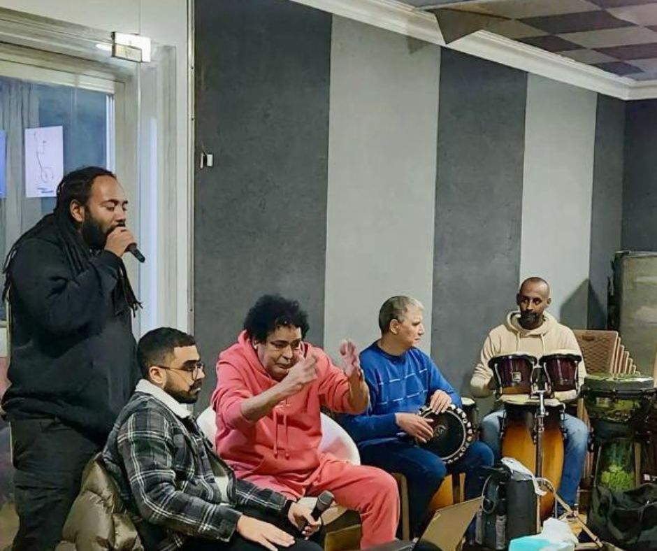 محمد منير في البروفة