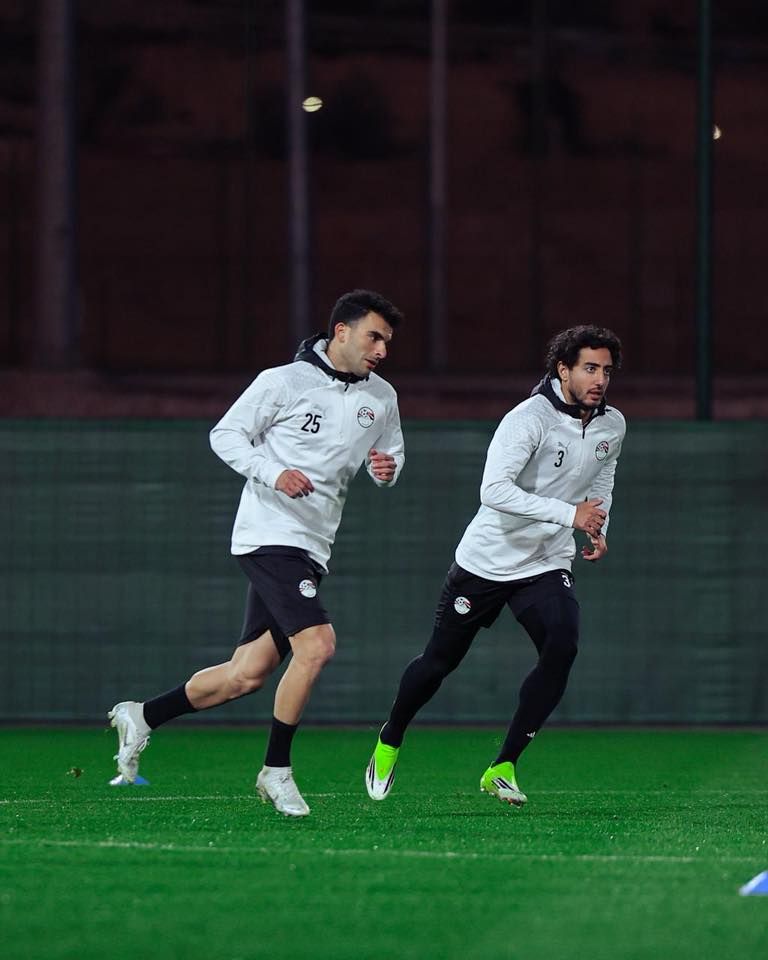 تدريب منتخب مصر استعدادا لمواجهة كوت ديفوار (4) تدريب منتخب مصر استعدادا لمواجهة كوت ديفوار (4)