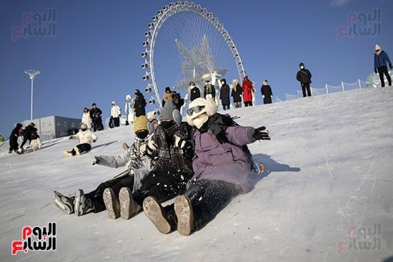 حضور كبير من السكان على مهرجان الجليد والثلج حضور كبير من السكان على مهرجان الجليد والثلج