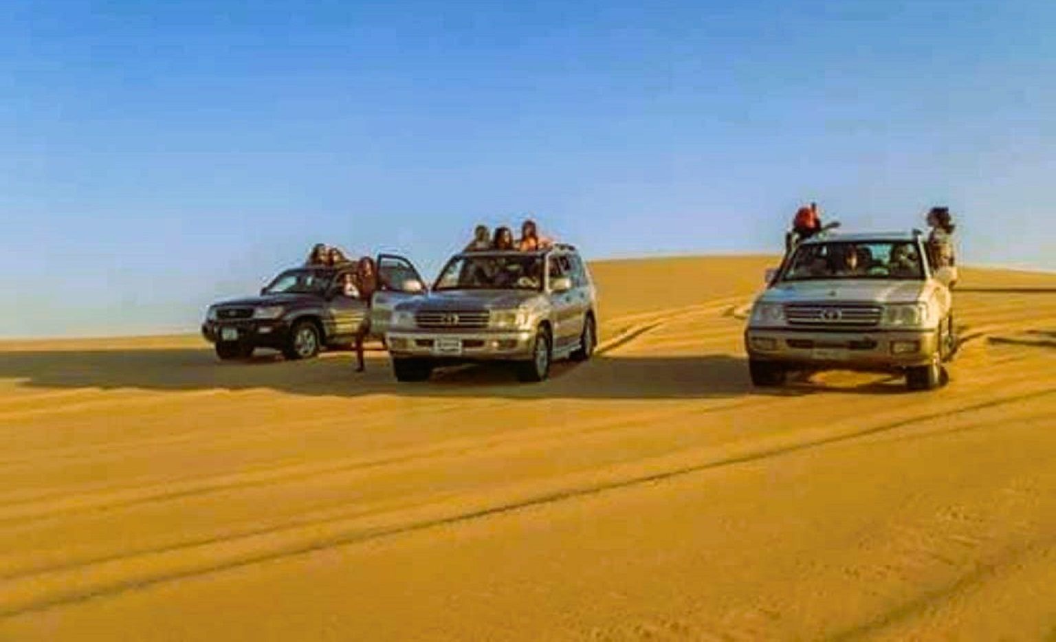 رحلات السفاري في صحراء واحة سيوة رحلات السفاري في صحراء واحة سيوة