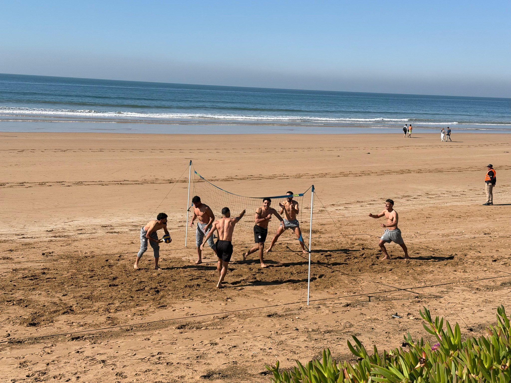 G-ZZZ4cWgAApLpt G-ZZZ4cWgAApLpt