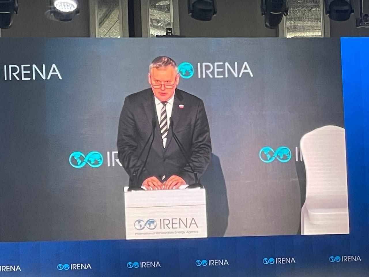 bd997d9a-1941-42dc-a339-2b19f24ecbf6