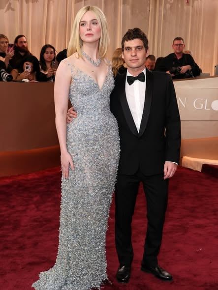 إيل فانينج مع صديقها