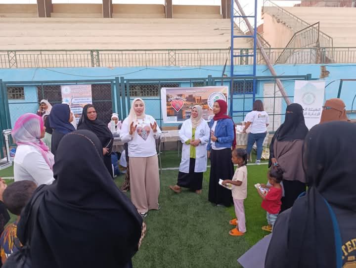 «عيشها بصحة» بأسوان تنشر الوعي الصحي