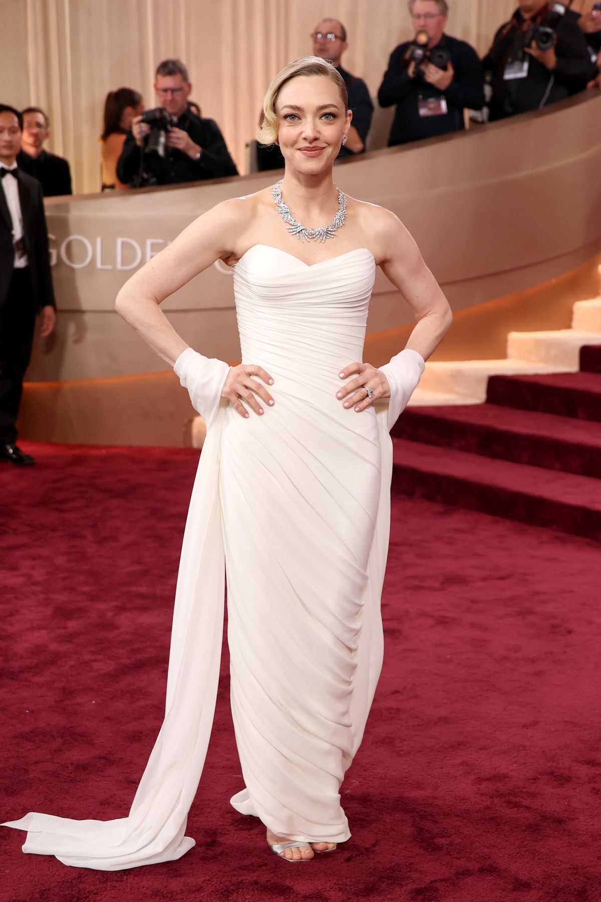 النجمة أماندا سيفريد