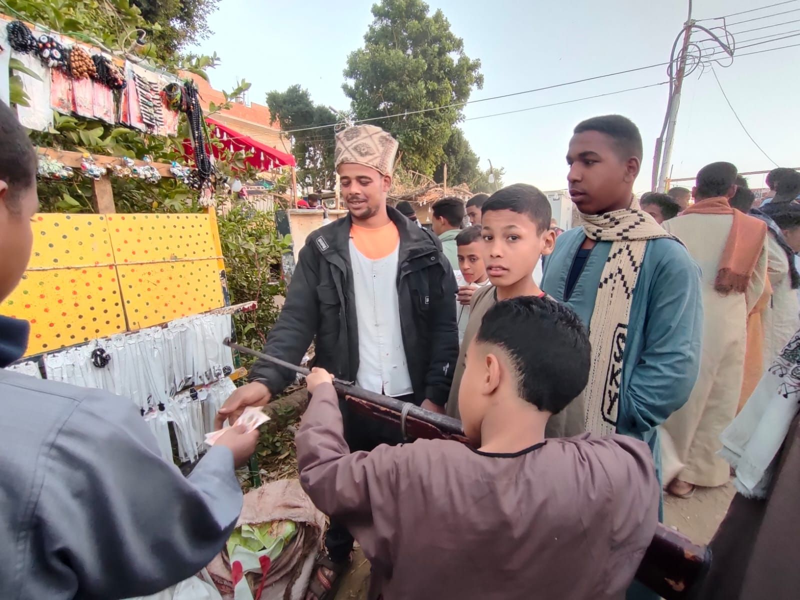 نيشان الأطفال بإحتفالات مولد سيدى أحمد إبن إدريس بقرى الدير والزينية