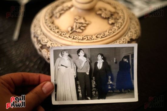 مقنيات وصور نادرة من حياة مديحة كامل