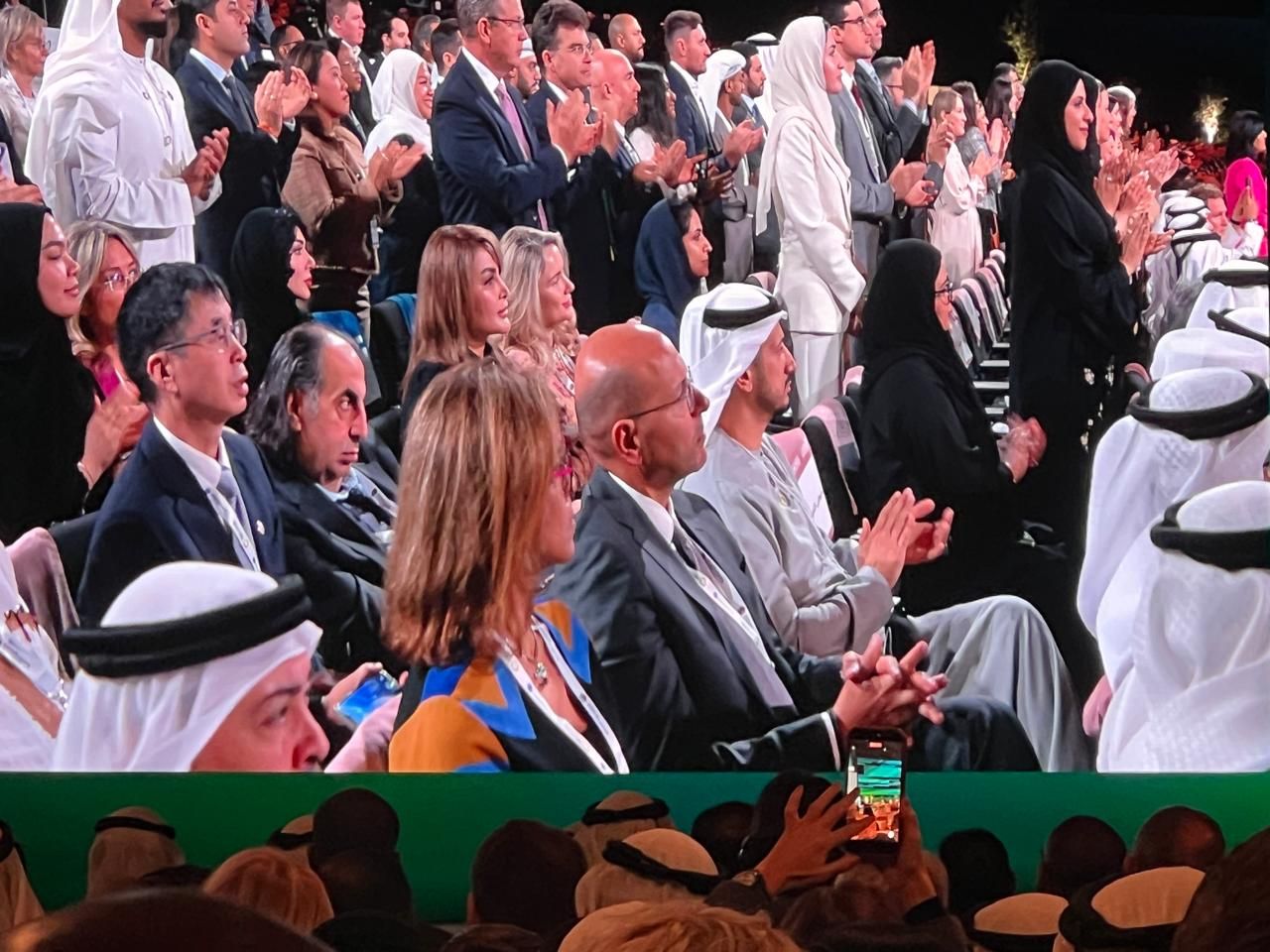 4fcbc53b-ec22-447e-919f-ea5a9443fac0 4fcbc53b-ec22-447e-919f-ea5a9443fac0