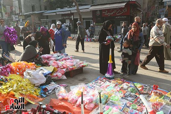 المولد مليان أصوات البيع