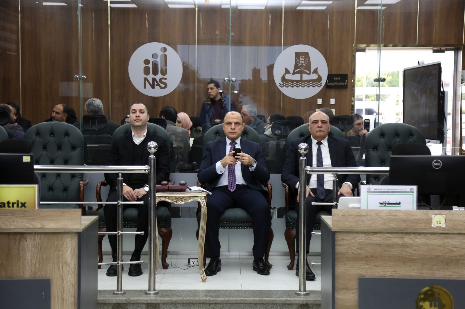 محافظ كفر الشيخ يتابع رفع مياه الامطار من غرفة العمليات