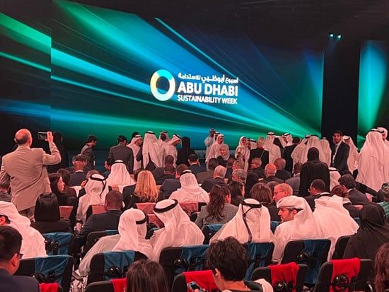انطلاق أسبوع أبوظبي للاستدامة (3) انطلاق أسبوع أبوظبي للاستدامة (3)