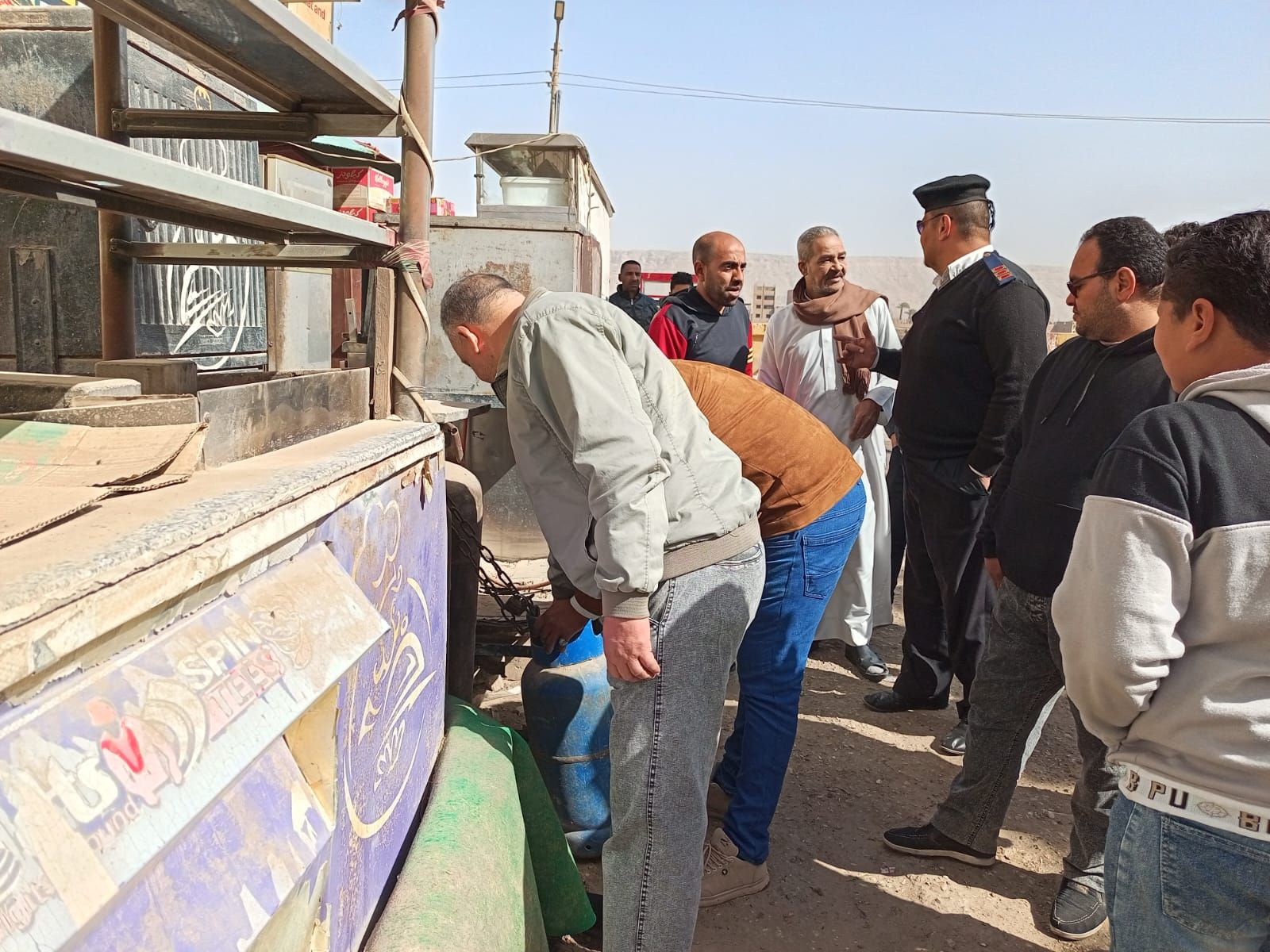 بالأشتراك مع شرطة المرافق