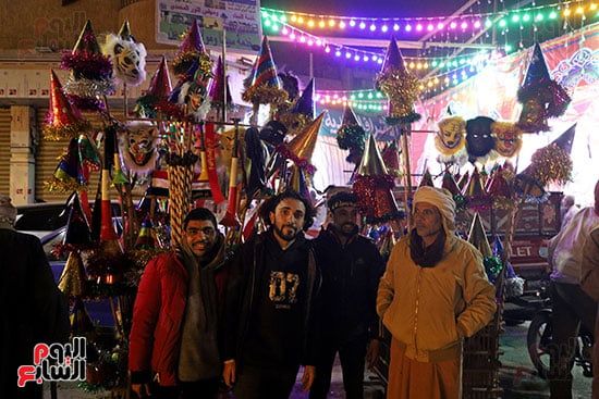 الفرحة لا تحتاج دعوة الفرحة لا تحتاج دعوة