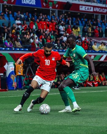 محمد صلاح خلال مباراة السنغال