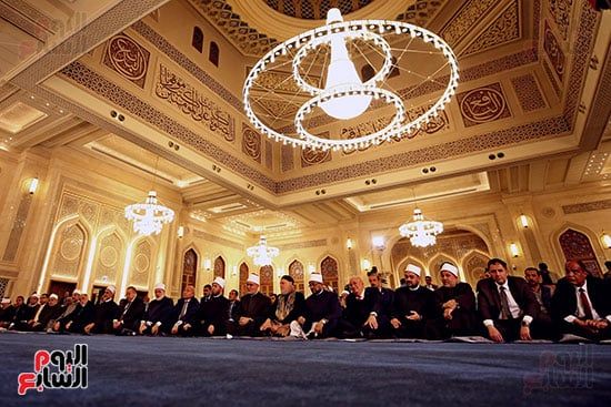 احتفال جامع بحضور وزير الأوقاف ونخبة من العلماء