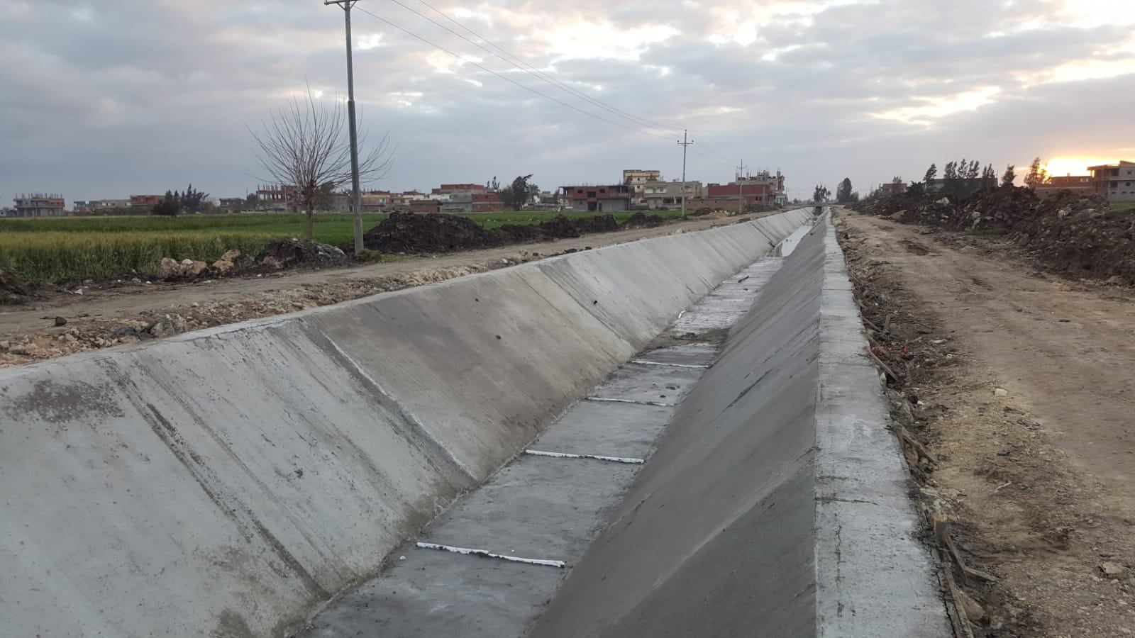 تبطين الترع بكفر الشيخ