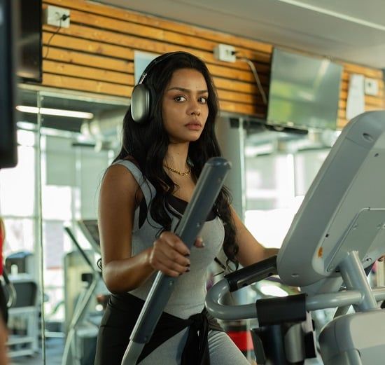 أسماء أبو اليزيد