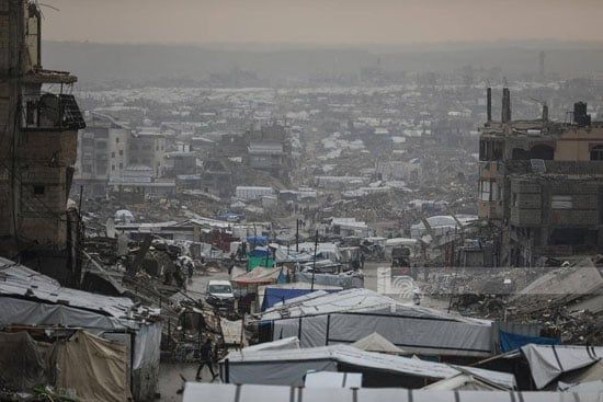 تكسد خيام النازحين