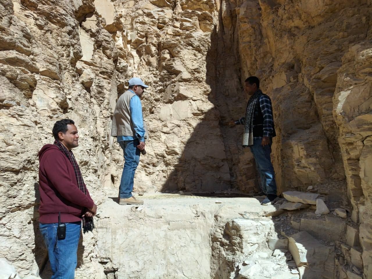 متابعة أعمال البعثات الأجنبية في مناطق البر الغربى الأثرية متابعة أعمال البعثات الأجنبية في مناطق البر الغربى الأثرية