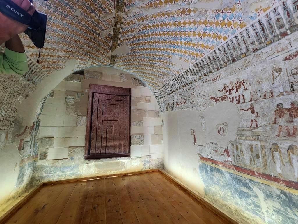 قصة مقبرة طيبة تيبانا 39 في البر الغربى بالأقصر