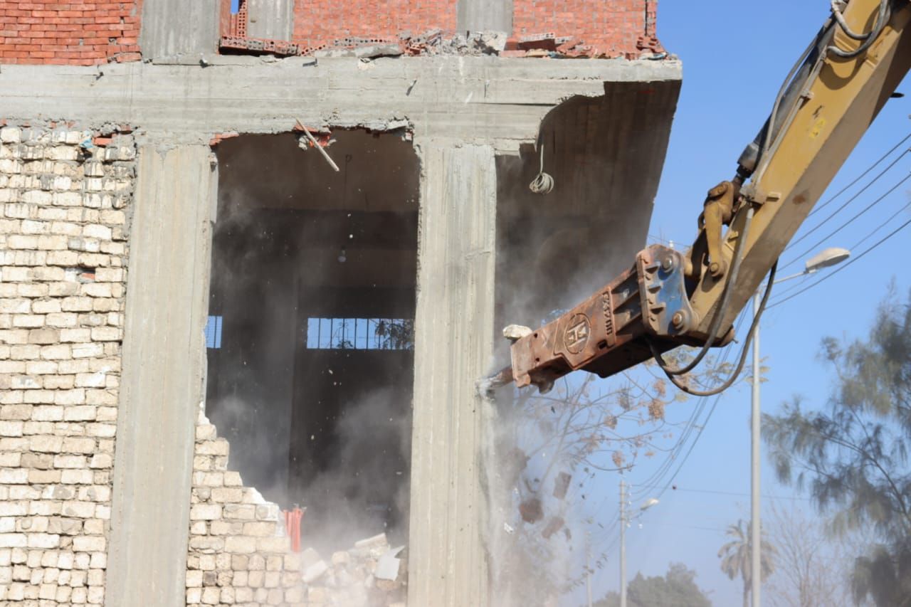 إزالات مكبرة لمخالفات البناء