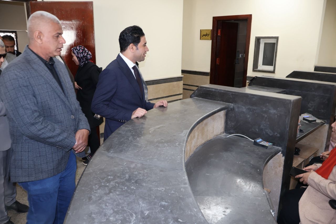 نائب محافظ سوهاج يتفقد مشروعات حياة كريمة بالقرى