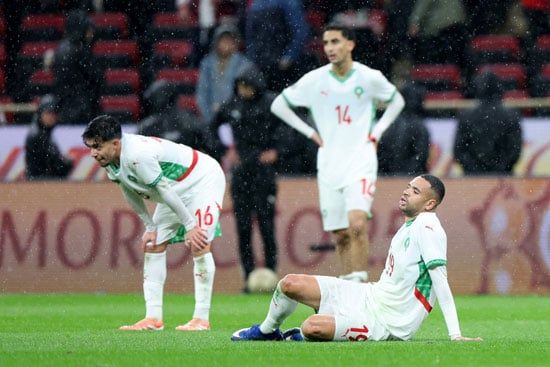 حزن لاعبى المغرب