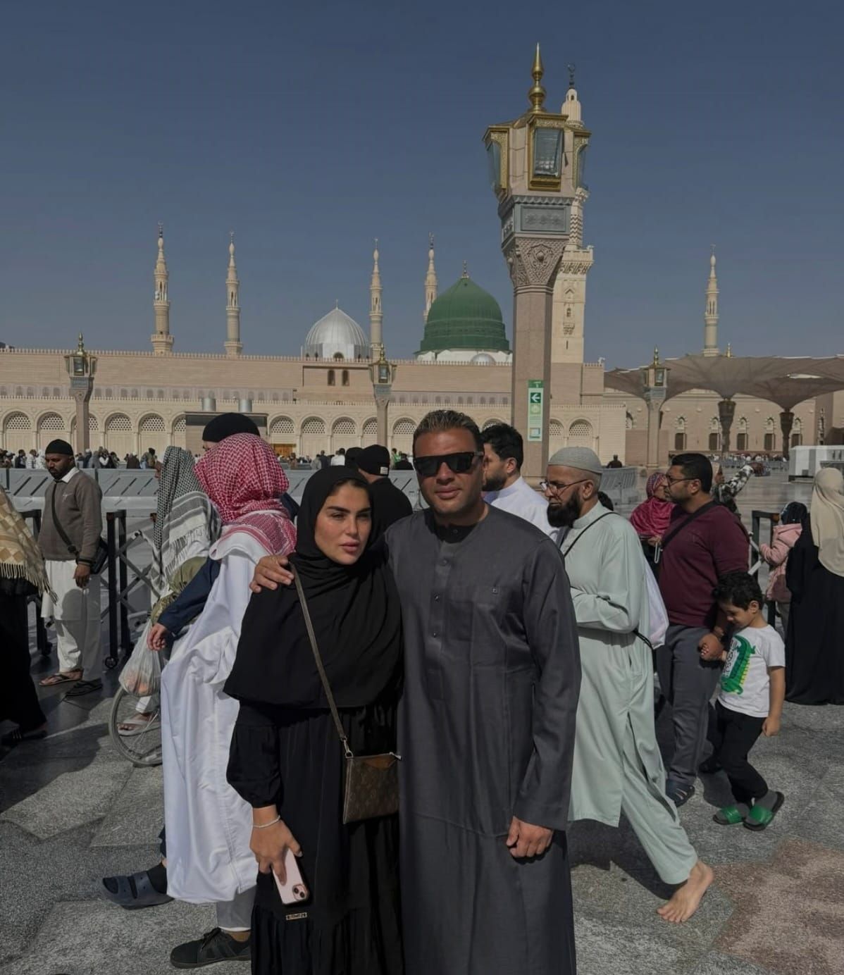 رامي صبري من مناسك العمرة