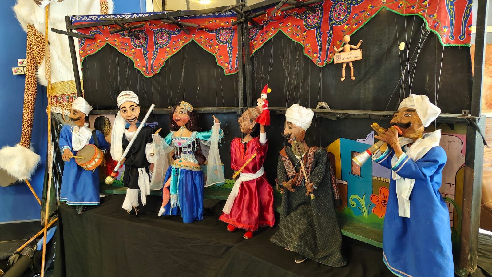 الملتقى العربي للعرائس يشهد افتتاح مبهر