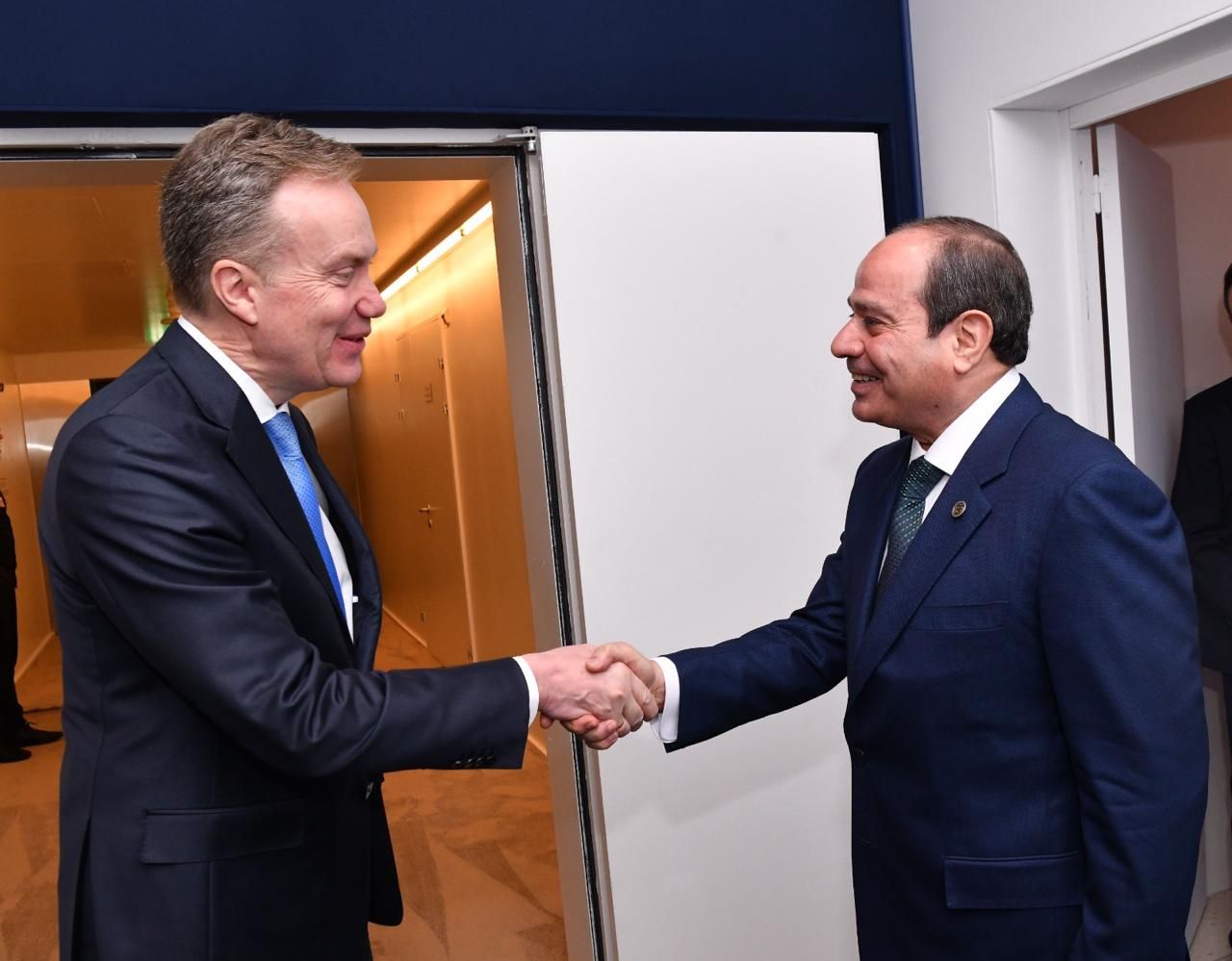 5a85affe-1221-416e-b129-b4608c13c5fa