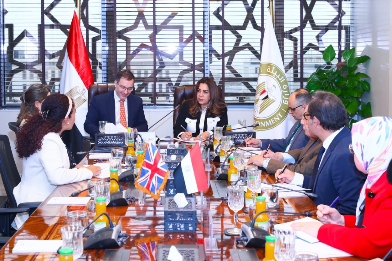 جانب من اللقاء جانب من اللقاء