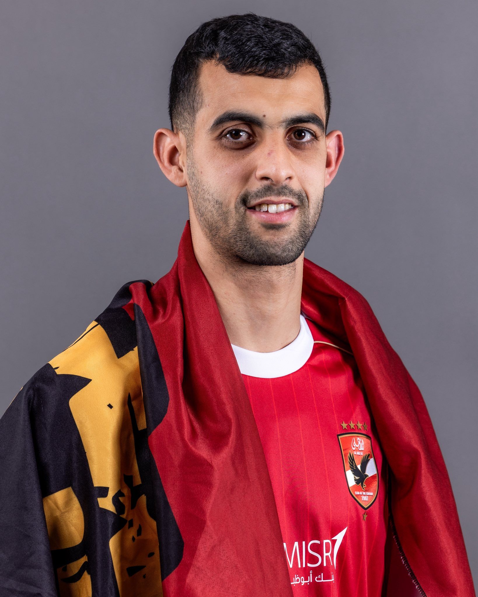 يوسف بلعمري لاعبا في الاهلي يوسف بلعمري لاعبا في الاهلي