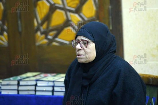 والدة-ريهام-عاصم-تتلقى-عزاء-ابنتها