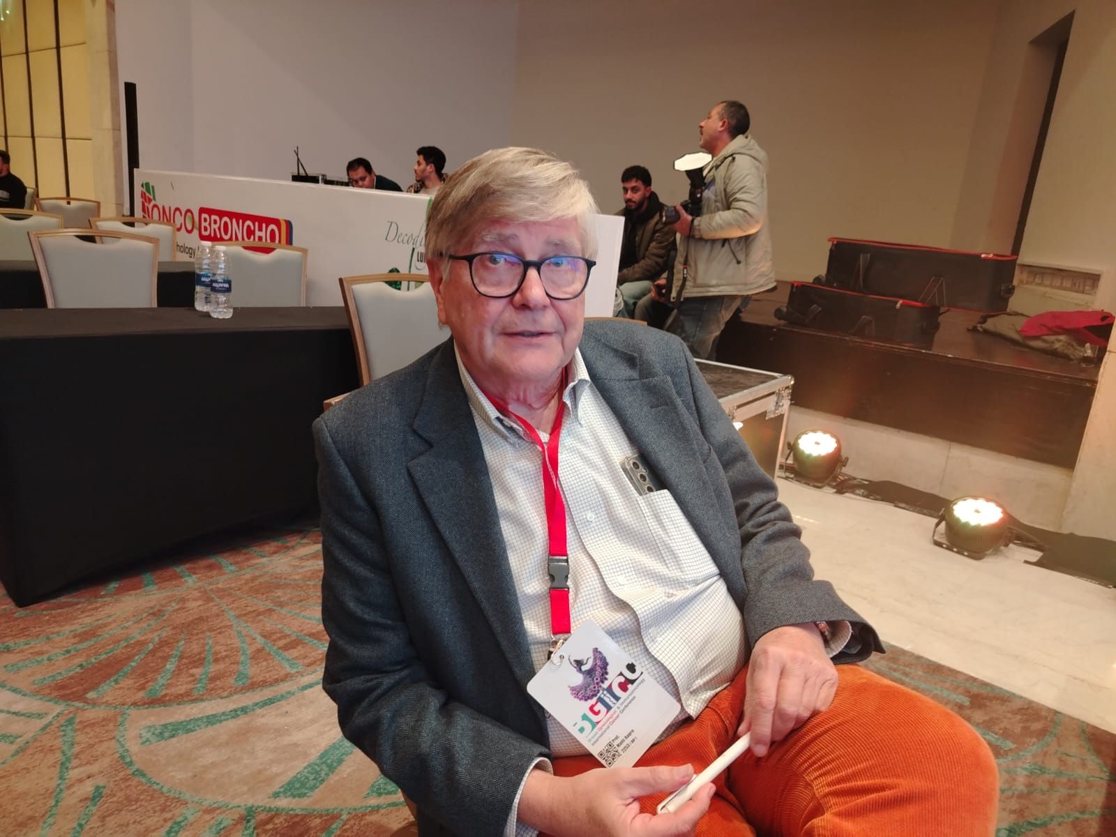 احد الخبراء احد الخبراء