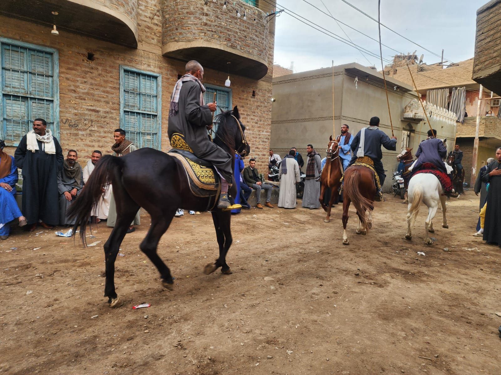 الخيالة خلال إنطلاق مولد الشيخ العشي