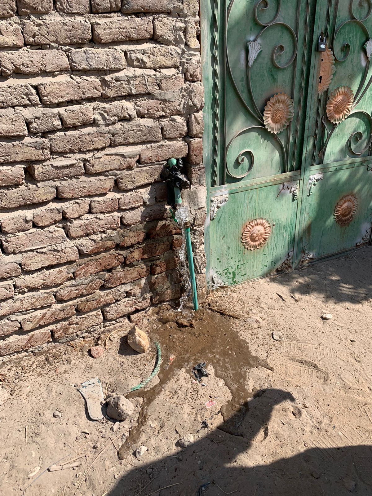 تحرك شركة المياه يراجع أوضاع التوصيلات المنزلية والتجارية للحد من إهدار الموارد