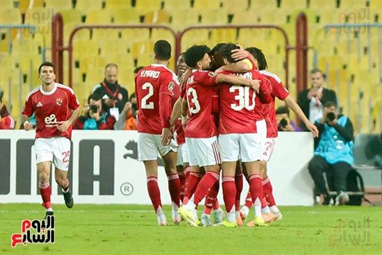 احتفال لاعبى الأهلى بالهدف احتفال لاعبى الأهلى بالهدف