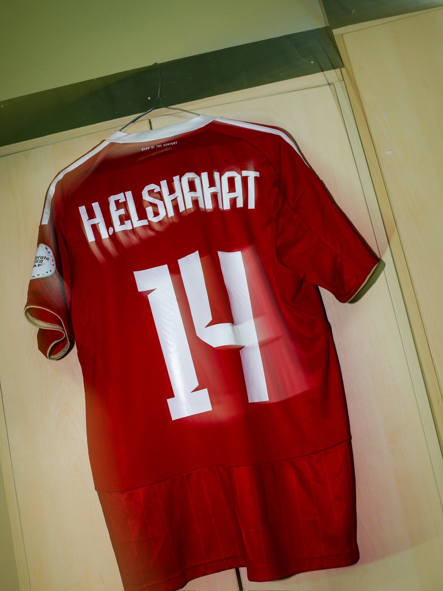 صور غرفة ملابس الأهلي صور غرفة ملابس الأهلي