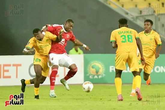 صراع علي الكرة صراع علي الكرة