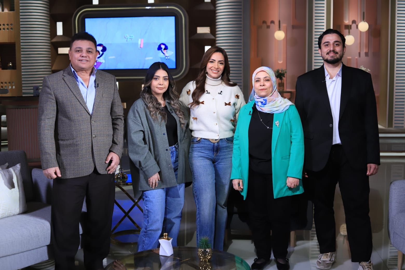 بعد نجاح ميد تيرم ولعبة وقلبت بجد (1)