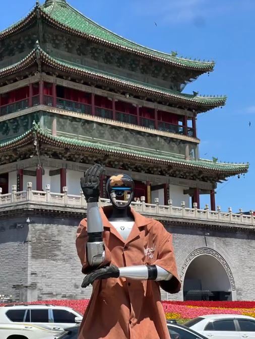 الروبوت يتجول الروبوت يتجول