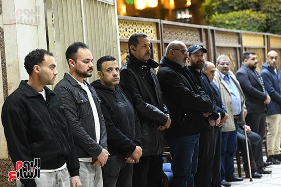 اصحاب نضال الشافعى فى عزاء والدته اصحاب نضال الشافعى فى عزاء والدته