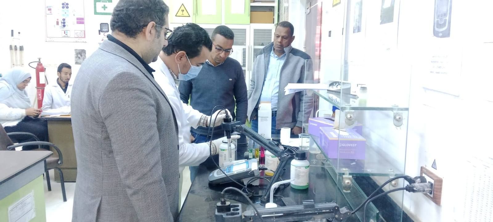 مياه الأقصر تحصل على تجديد الثقة للمعامل الحاصلة على شهادة الآيزو 17025