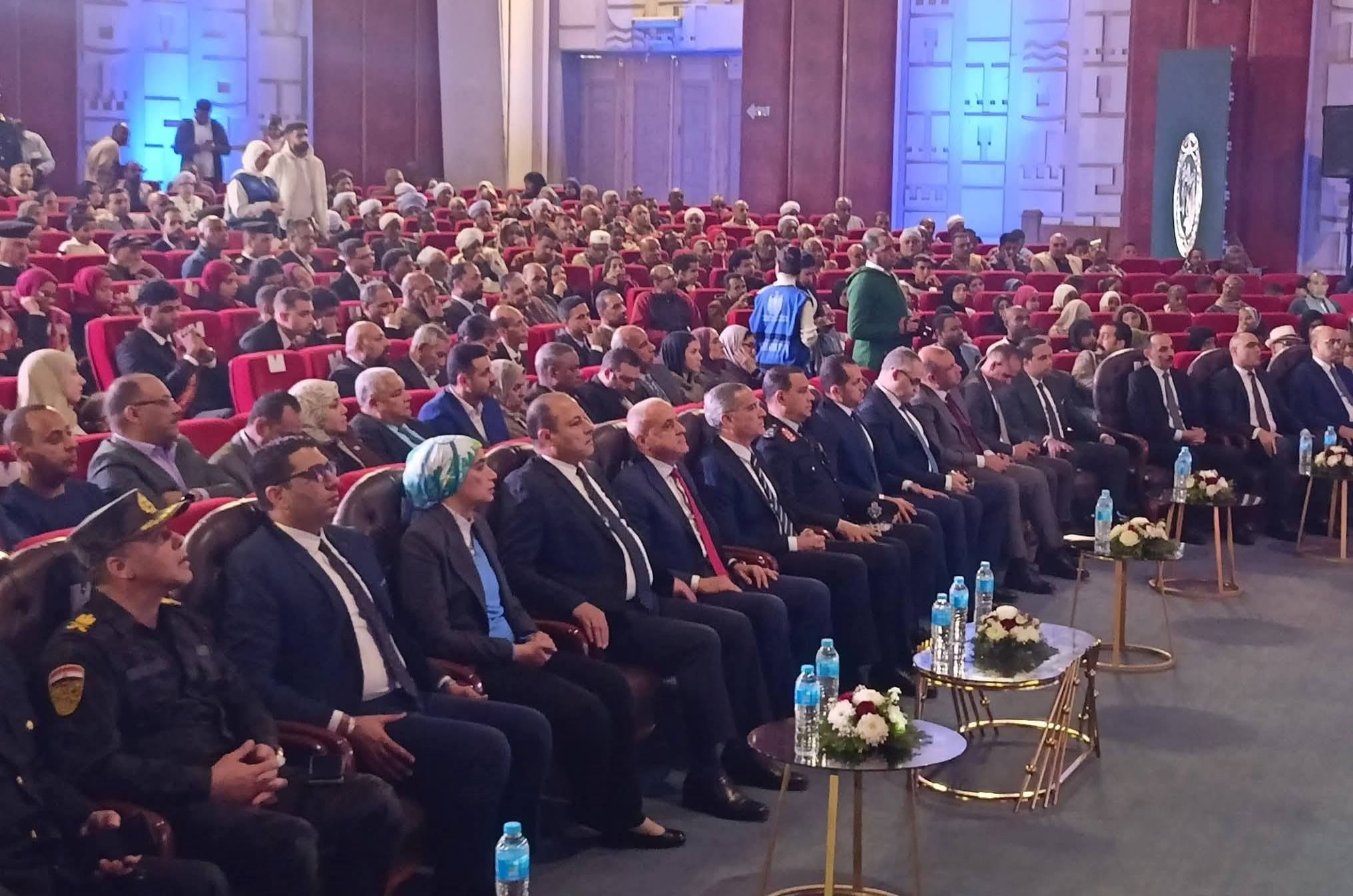 حضور احتفالية عيد الشرطة فى قاعة المؤتمرات بالأقصر