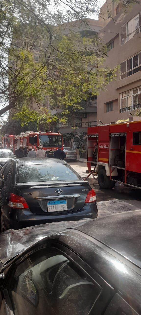 محاولة السيطرة على حريق الدقي محاولة السيطرة على حريق الدقي