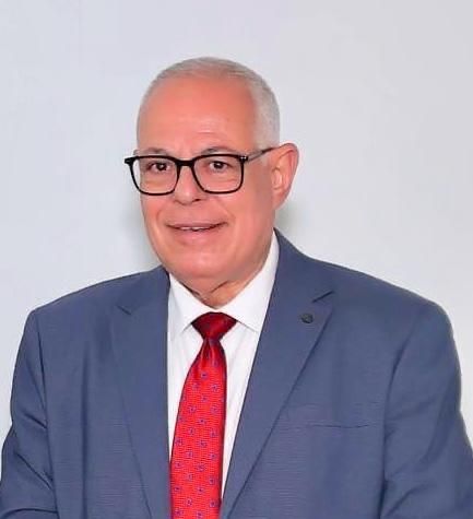 الدكتور طارق نجيب رئيس قسم أمراض القلب والأوعية الدموية الدكتور طارق نجيب رئيس قسم أمراض القلب والأوعية الدموية