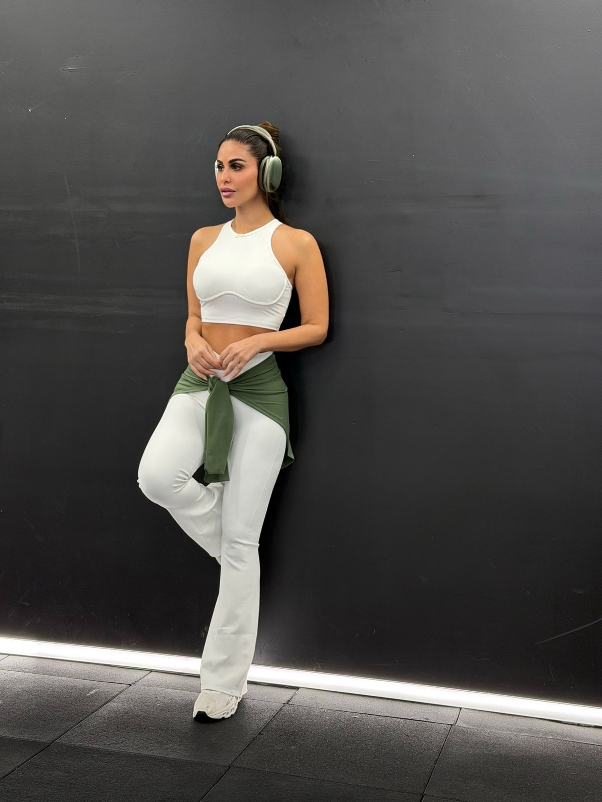 6898bc41-f2a3-46c5-b3b3-1f474e00fa3e 6898bc41-f2a3-46c5-b3b3-1f474e00fa3e